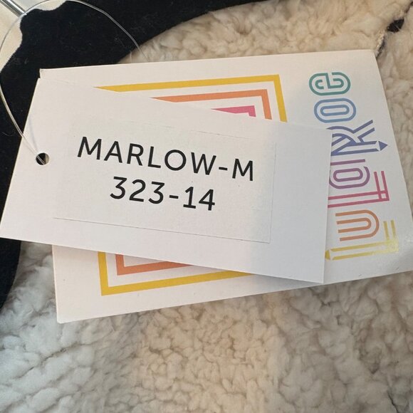 Lularoe Marlow Medium New w Tags Faux Fur Vest Women’s‎ Blue & Black - Picture 6 of 6